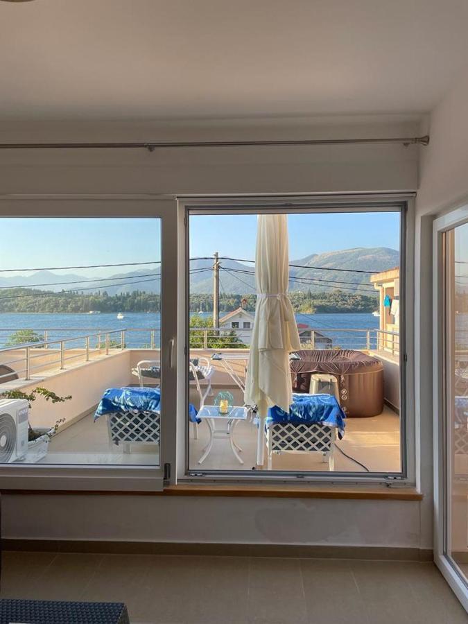 Riverside Villa Tivat Eksteriør bilde