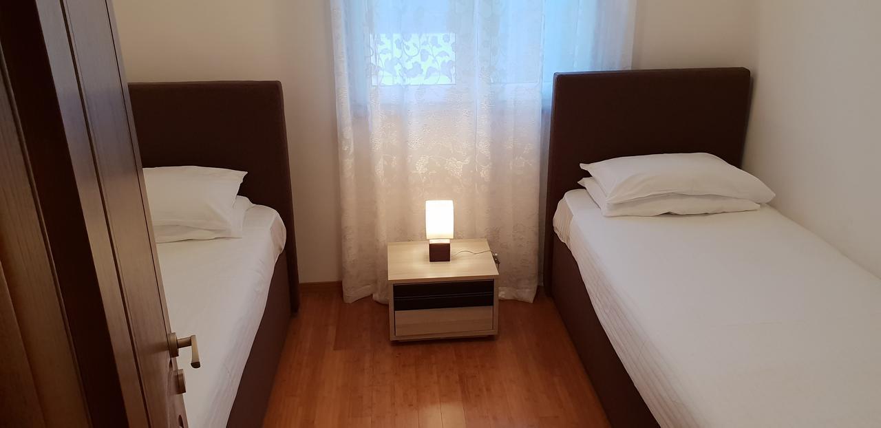 Riverside Villa Tivat Eksteriør bilde